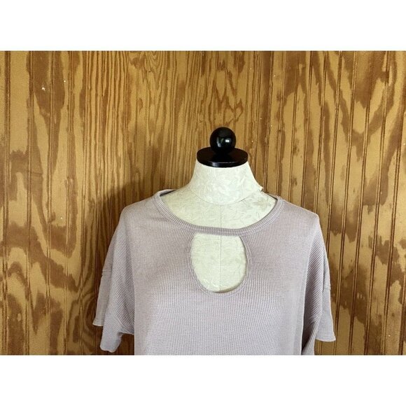 Calvin Klein Women's Performance Keyhole Top, Evening Sand NWT Size L - Picture 4 of 11